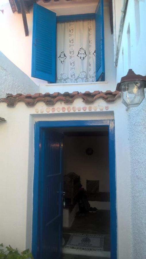 Eleanora Cottage Alonnisos Town Екстер'єр фото